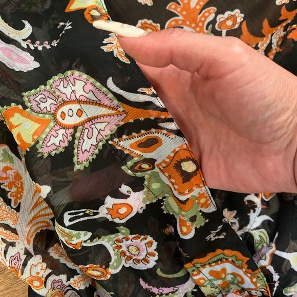 Polyester blouse - Picture 4 of 4